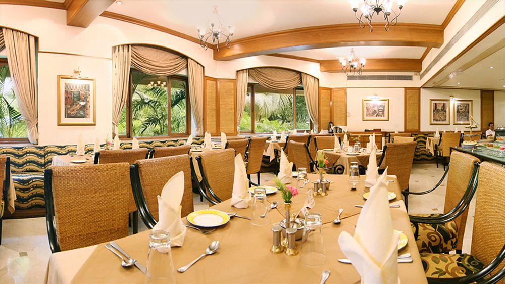 מומביי The Residence Hotel & Apartments Powai מראה חיצוני תמונה